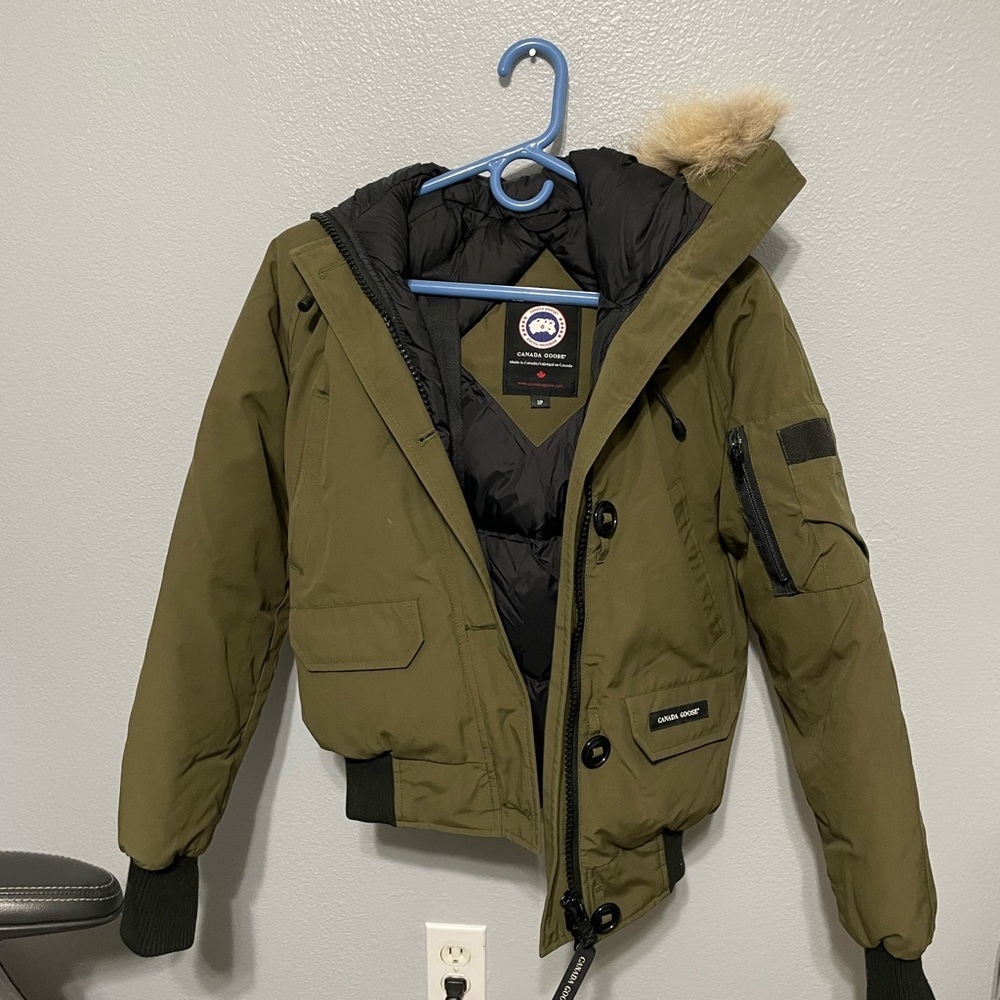 Women’s Canada Goose Winter Jacket